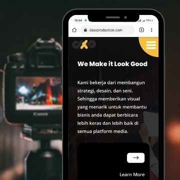 tampilan homepage dasxpro proyek terbaru kami adalah membuat web bisnis dasxproduction , sebuah jasa video profesional di kota medan