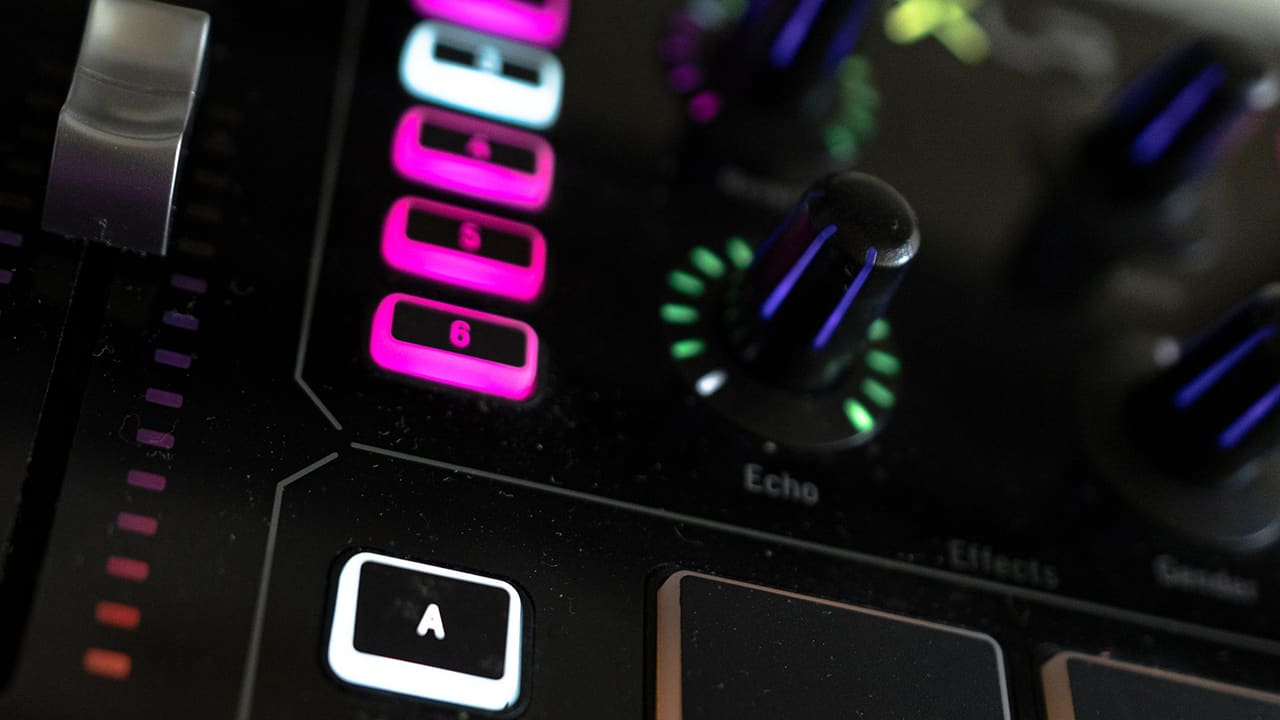 streamer 26
